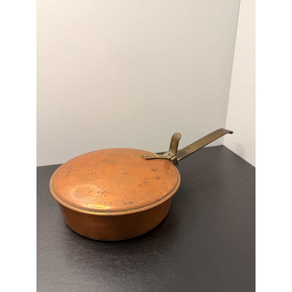 Vintage Copper Bed Warmer Pan Silent Butler Ash Receiver Hinged Lid 6"